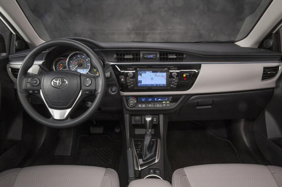  Toyota Corolla 2014 года  (фото 10 из 212)